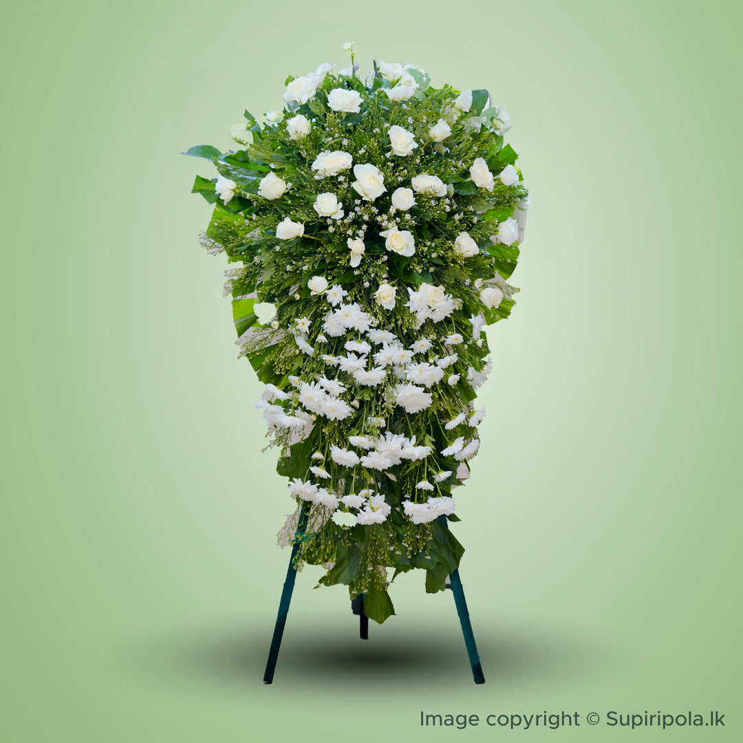 Heavenly Ivory Wreath